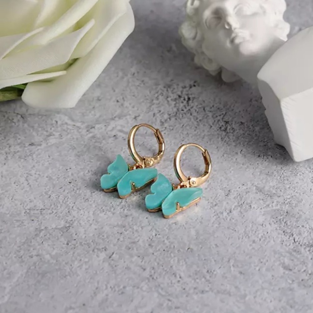 Butterfly dangling earings
